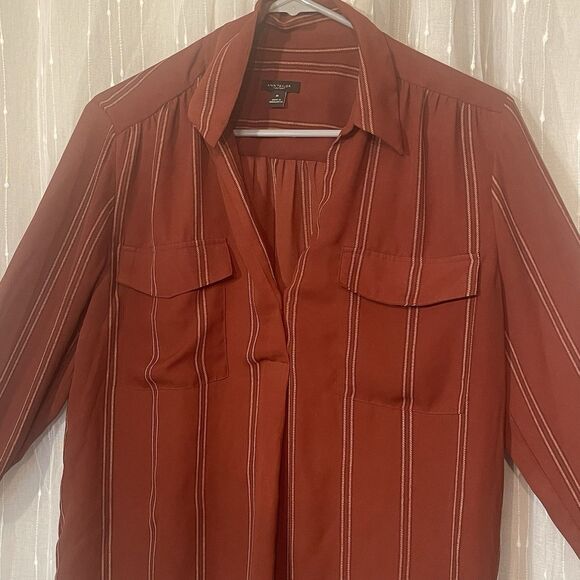 Ann Taylor Popover Tunic Burgundy Brick Red Plaid Lightweight Blouse Size Medium - Picture 2 of 14
